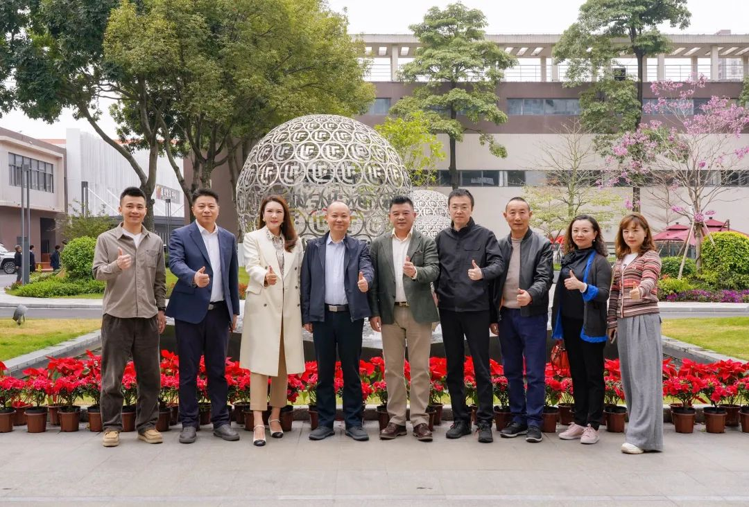 成都传媒集团成都智媒体城公司与amjs澳金沙门励丰文化达成战略合作 共探数字未来